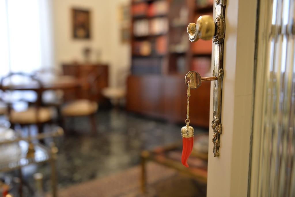 B&B Residenza Via Dei Mille Napoli Eksteriør bilde