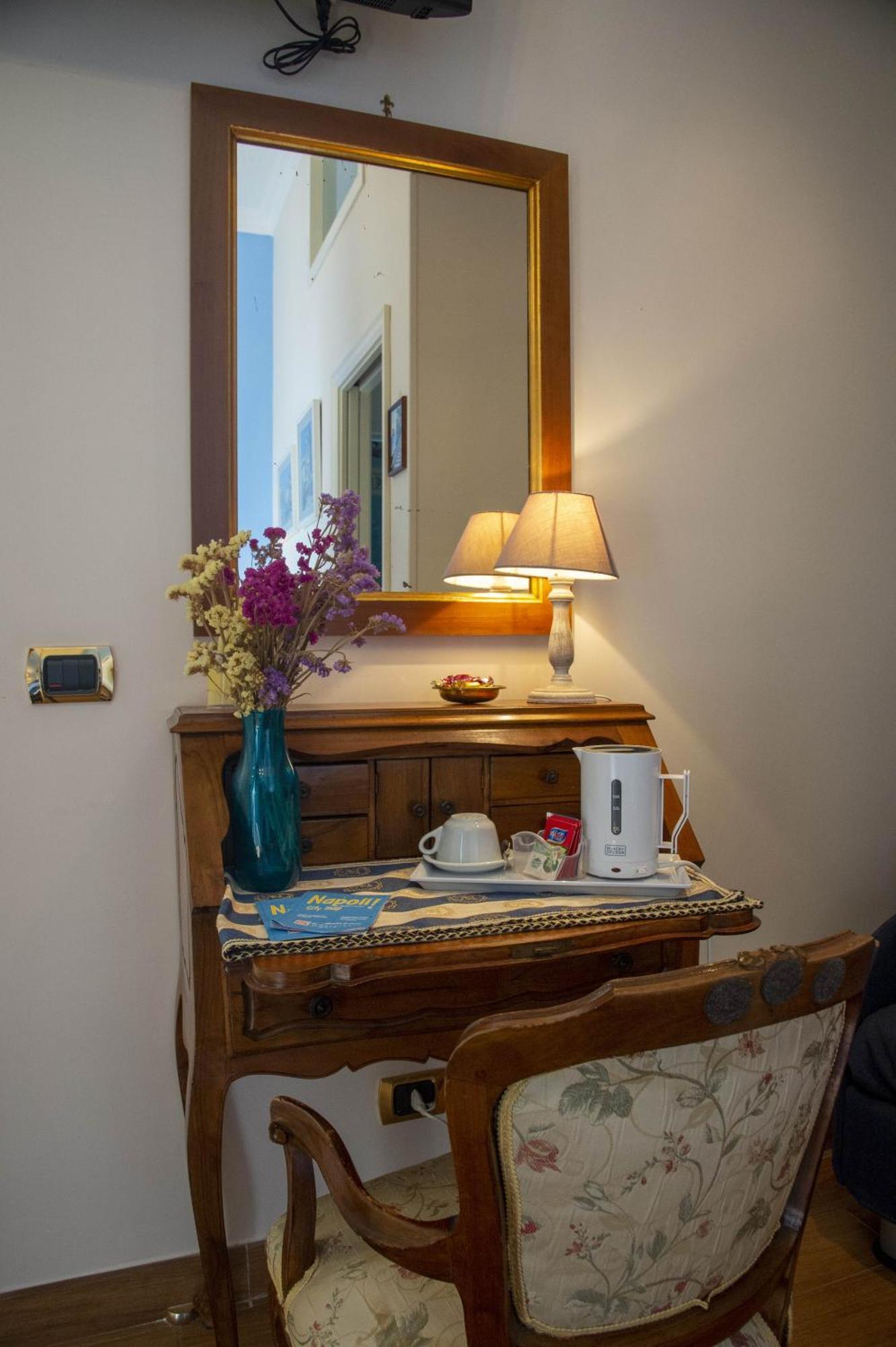 B&B Residenza Via Dei Mille Napoli Eksteriør bilde