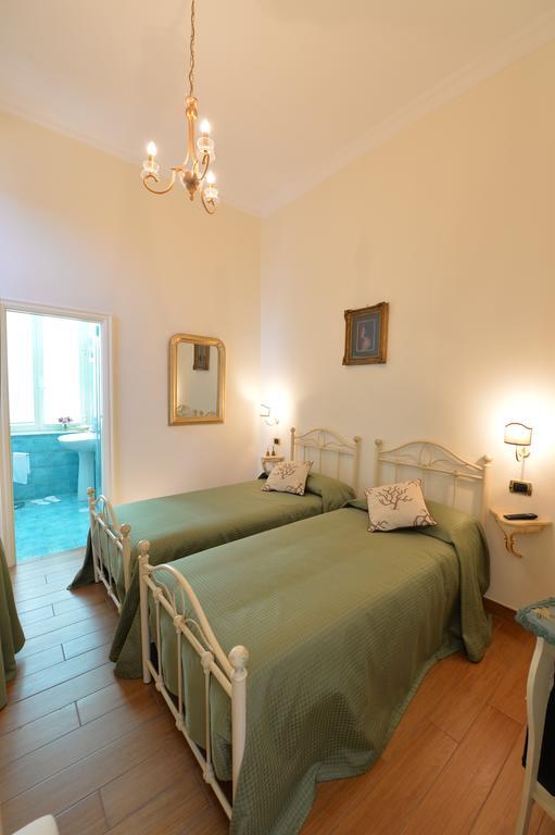 B&B Residenza Via Dei Mille Napoli Eksteriør bilde