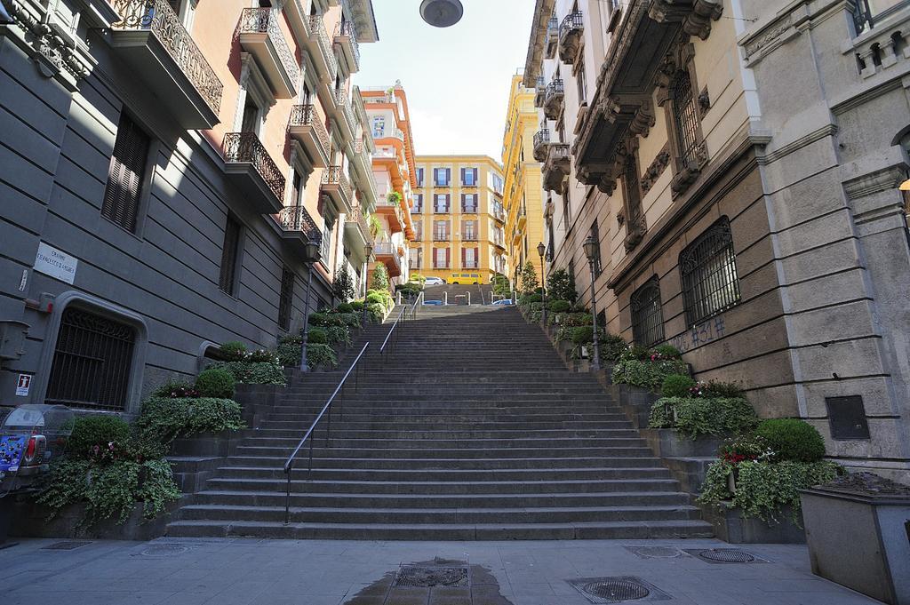 B&B Residenza Via Dei Mille Napoli Eksteriør bilde