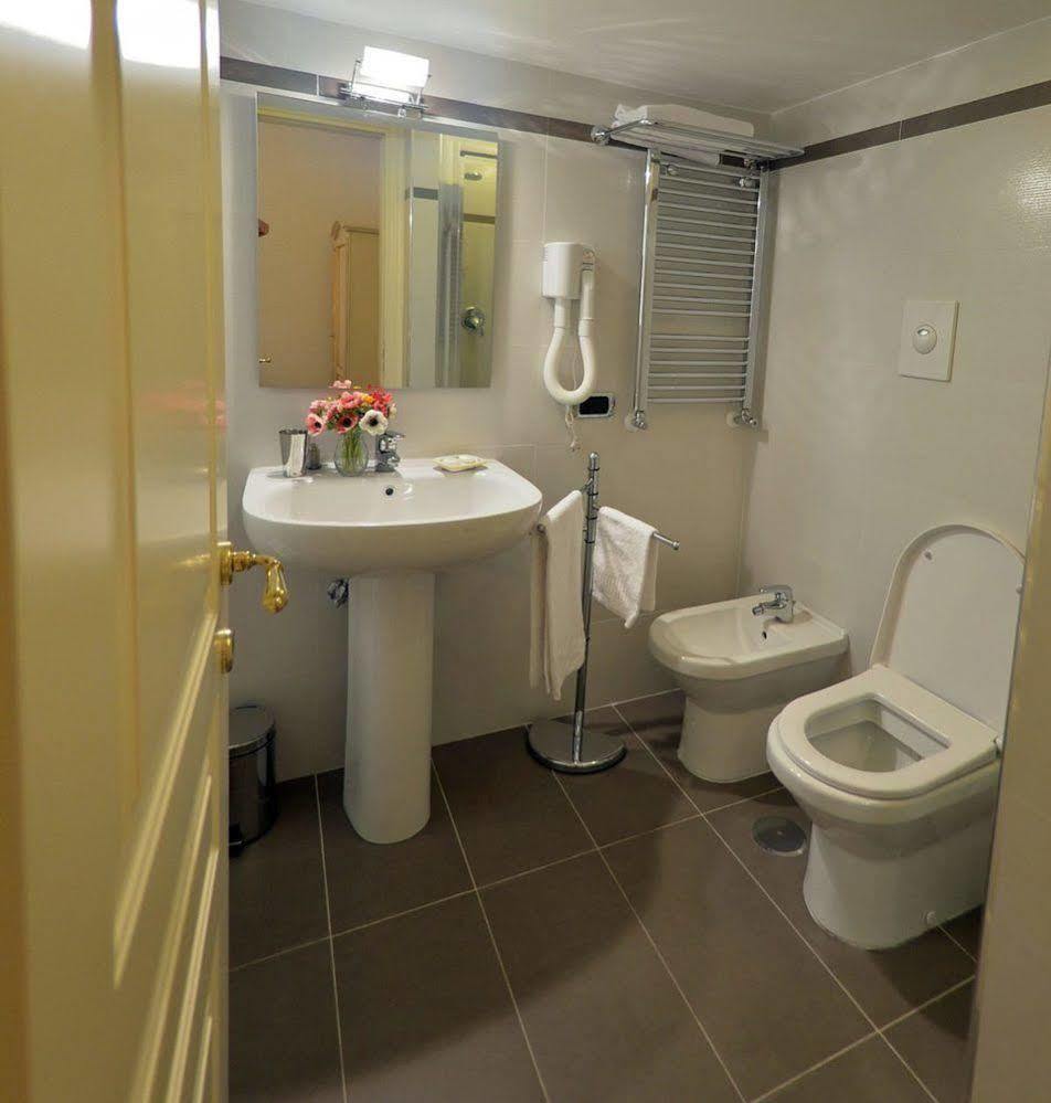 B&B Residenza Via Dei Mille Napoli Eksteriør bilde