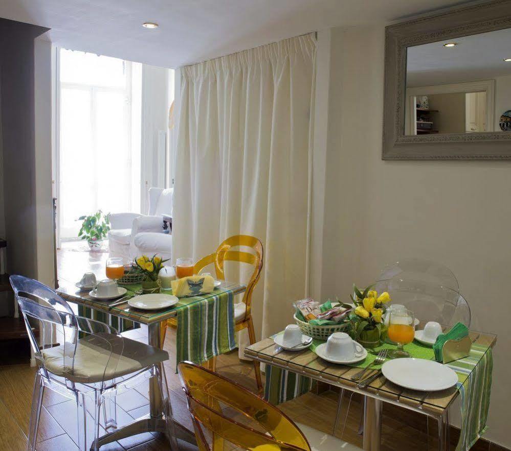 B&B Residenza Via Dei Mille Napoli Eksteriør bilde